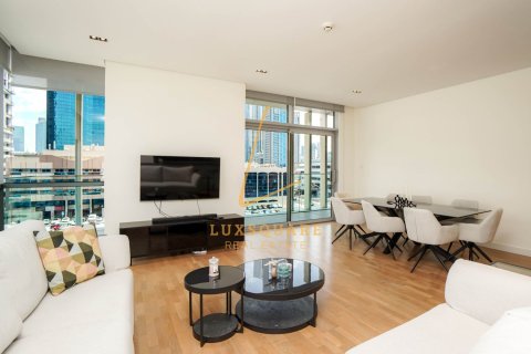 Apartment in Al Wasl, Dubai 2 bedrooms, 177 sq.m. № 139302 - photo 5