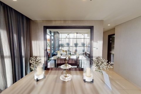 Apartment in ALL SEASONS in Dubai 3 bedrooms, 300 sq.m. № 30108