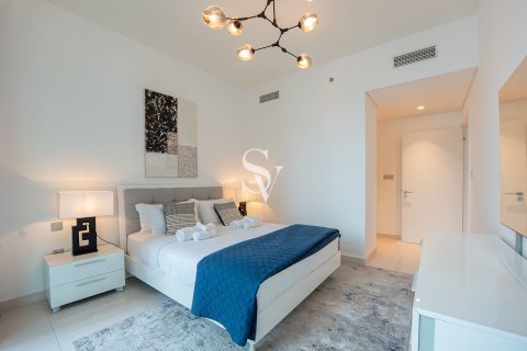 Apartment in EMAAR Beachfront, Dubai Harbour, Dubai 2 bedrooms, 106 sq.m. № 105590 - photo 7