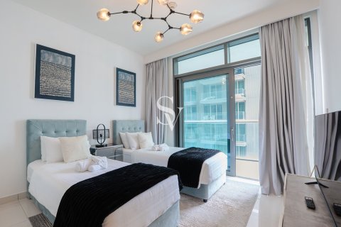 Apartment in EMAAR Beachfront, Dubai Harbour, Dubai 2 bedrooms, 106 sq.m. № 105590 - photo 16