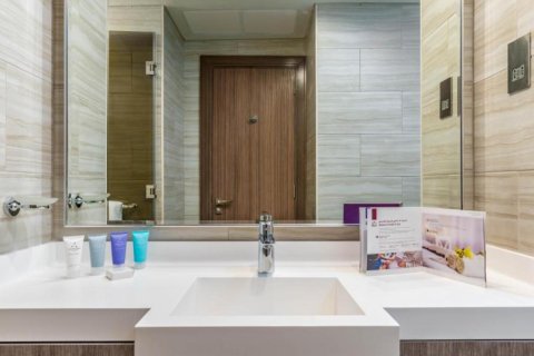 Apartment in MBL RESIDENCE in Jumeirah Lake Towers, Dubai 3 bedrooms, 214 sq.m. № 29923 - photo 4