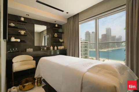 Apartment in Palm Jumeirah, Dubai 1 bedroom, 75 sq.m. № 114954 - photo 9