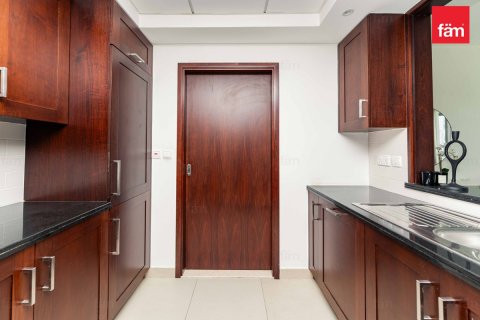 Снять в аренду квартиру в Даунтаун Дубай (Даунтаун Бурдж Дубай), Дубай: 2 спальни, 107.3м², № 114952 - фото 6