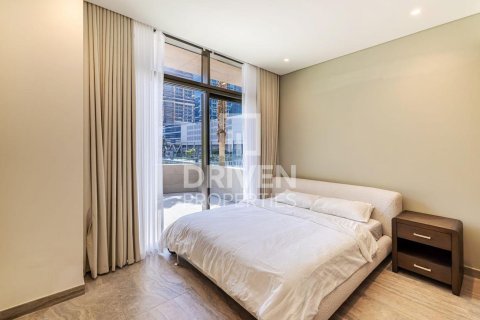 Снять в аренду квартиру в Бизнес-Бэе, Дубай: 3 спальни, 181.16м², № 129505 - фото 11