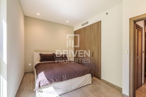 Снять в аренду квартиру в Бизнес-Бэе, Дубай: 3 спальни, 181.16м², № 129505 - фото 12