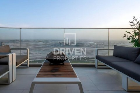 Снять в аренду дуплекс в SLS Dubai Hotel & Residences, Бизнес-Бэй, Дубай: 1 спальня, 111.67м², № 129514 - фото 2