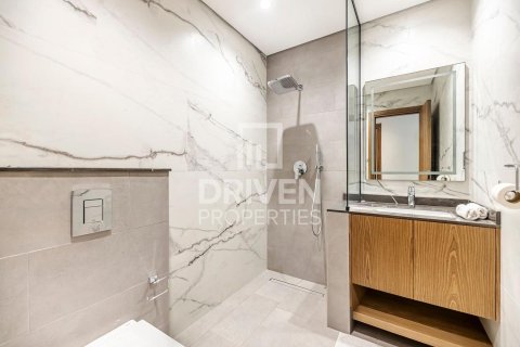 Apartamento en Business Bay, Dubai, 2 dormitorios, 132.85 m², № 140780 - foto 8