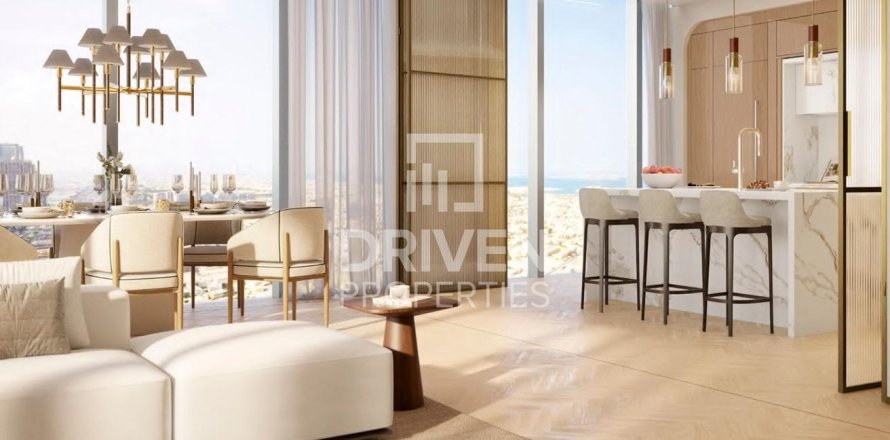 Apartment in Al Wasl, Dubai 2 bedrooms, 217.39 sq.m. № 140107