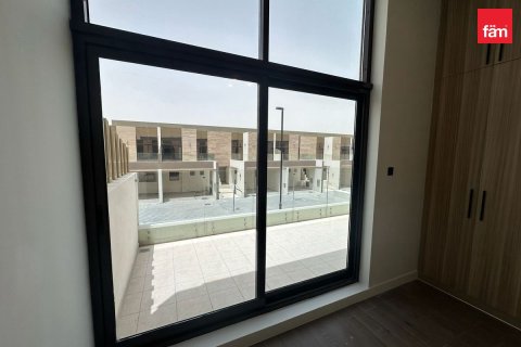 Townhouse in Dubai 4 bedrooms, 187.2 sq.m. № 139749 - photo 11