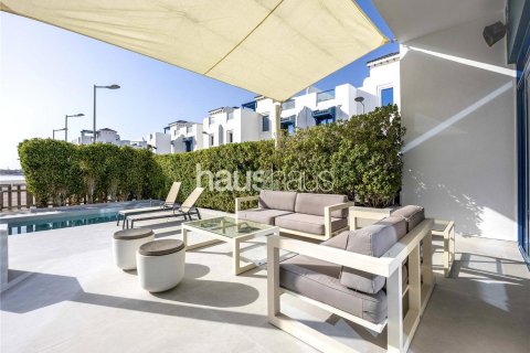Townhouse in Palm Jumeirah, Dubai 5 bedrooms, 327 sq.m. № 44770 - photo 8