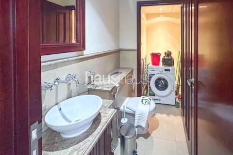 Apartment in Old Town, Dubai 1 bedroom, 94 sq.m. № 44776 - photo 19