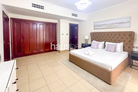 Apartment in Old Town, Dubai 1 bedroom, 94 sq.m. № 44776 - photo 12