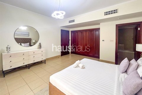 Apartment in Old Town, Dubai 1 bedroom, 94 sq.m. № 44776 - photo 15
