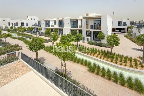 Villa in Arabian Ranches 3, Dubai 4 bedrooms, 301 sq.m. № 44771