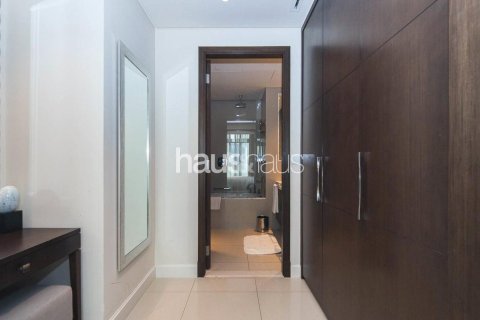 Appartement à The Address Residence Fountain Views, Downtown Dubai (Downtown Burj Dubai), Dubai, 1 chambre, 79 m², № 44779 - photo 9