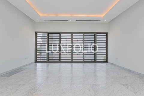 Снять в аренду виллу в District One, Мохаммед Бин Рашид Сити, Дубай: 5 спален, 847м², № 46152 - фото 11