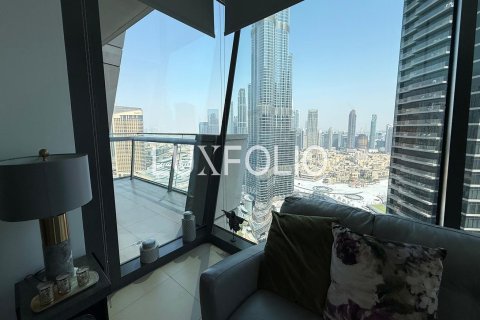 Снять в аренду квартиру в Burj Vista, Даунтаун Дубай (Даунтаун Бурдж Дубай), Дубай: 3 спальни, 169м², № 46149 - фото 5