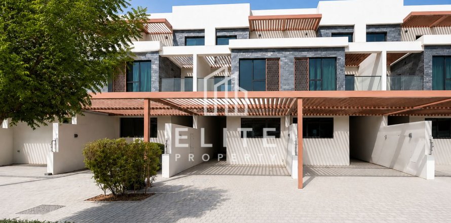 تاون هاوس في Silver Springs, داماك هيلز (أكويا باي داماك), دبي 4 غرف نوم, 251 م² رقم 141259