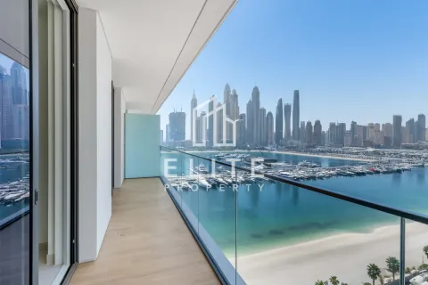 Apartment in EMAAR Beachfront, Dubai Harbour, Dubai 1 bedroom, 79 sq.m. № 141269 - photo 2
