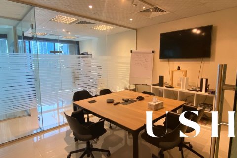 Офис в Джумейра Лейк Тауэрс, Дубай, 102м², № 39057