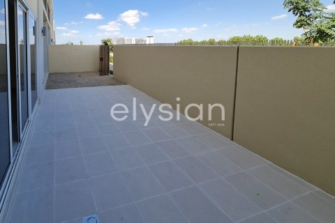 Adosado en EMAAR South, Dubai South (Dubai World Central), Dubai, 2 dormitorios, 151 m², № 38142 - foto 17