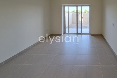 Adosado en EMAAR South, Dubai South (Dubai World Central), Dubai, 2 dormitorios, 151 m², № 38142 - foto 14