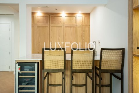 Снять в аренду квартиру в Shoreline Apartments, Пальма Джумейра, Дубай: 2 спальни, 147м², № 46288 - фото 10