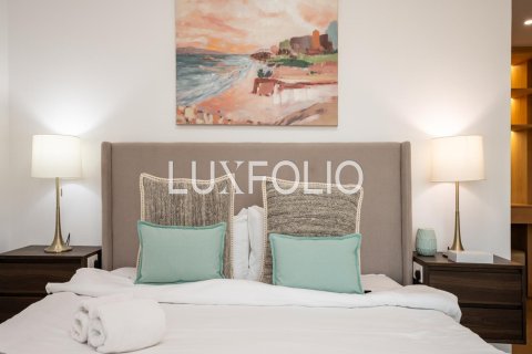 Снять в аренду квартиру в Shoreline Apartments, Пальма Джумейра, Дубай: 2 спальни, 147м², № 46288 - фото 15