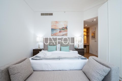 Снять в аренду квартиру в Shoreline Apartments, Пальма Джумейра, Дубай: 2 спальни, 147м², № 46288 - фото 14