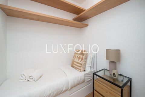 Снять в аренду квартиру в Shoreline Apartments, Пальма Джумейра, Дубай: 2 спальни, 147м², № 46288 - фото 22