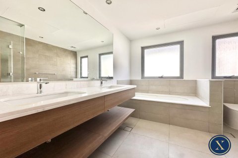 Снять в аренду виллу в Sidra Villas, Дубай Хилс Эстейт, Дубай: 4 спальни, 327м², № 46289 - фото 22