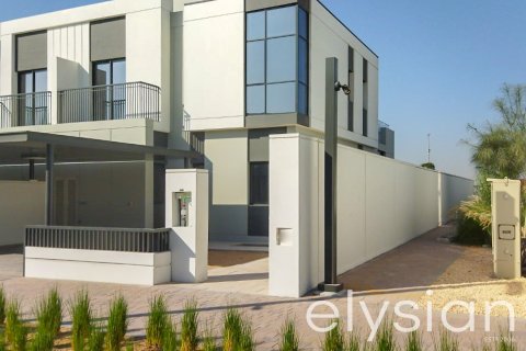 Townhouse in Al Furjan, Dubai 4 bedrooms, 336 sq.m. № 37974