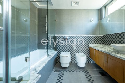 Villa en Legacy Nova Villas, Jumeirah Park, Dubai, 4 dormitorios, 510 m², № 37973 - foto 9