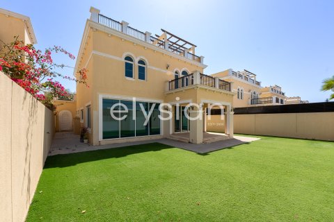 Villa in Legacy Nova Villas, Jumeirah Park, Dubai 4 bedrooms, 510 sq.m. № 37973