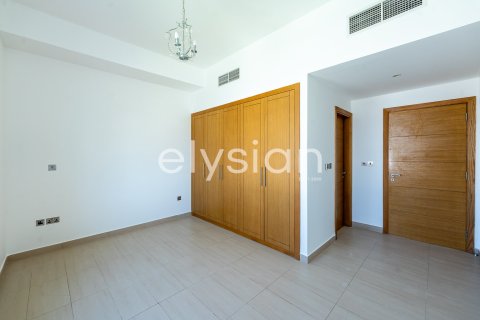 Villa en Legacy Nova Villas, Jumeirah Park, Dubai, 4 dormitorios, 510 m², № 37973 - foto 8
