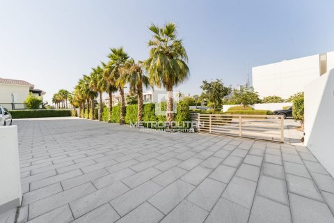 Купить виллу в District One, Мохаммед Бин Рашид Сити, Дубай: 8 спален, 2892м², № 15937 - фото 26