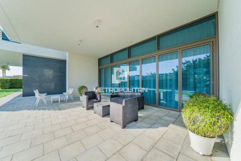 Купить виллу в District One, Мохаммед Бин Рашид Сити, Дубай: 8 спален, 2892м², № 15937 - фото 23