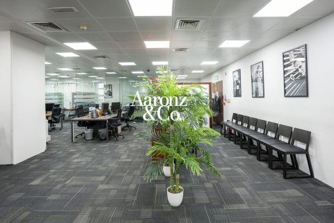 Office in Business Bay, Dubai 564 sq.m. № 115166 - photo 6