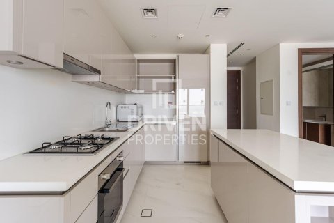 Снять в аренду квартиру в Sobha Hartland, Мохаммед Бин Рашид Сити, Дубай: 2 спальни, 111.11м², № 129380 - фото 5