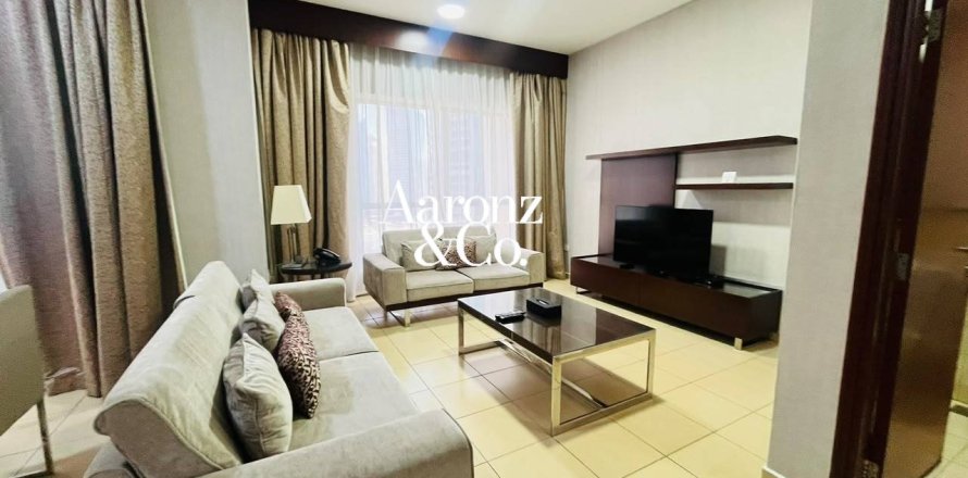 Апартаменты в отеле в Джумейра Бич Резиденс, Дубай, 2 спальни, 138м², № 121162