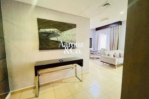Снять в аренду апартаменты в отеле в Джумейра Бич Резиденс, Дубай: 2 спальни, 138м², № 121162 - фото 12