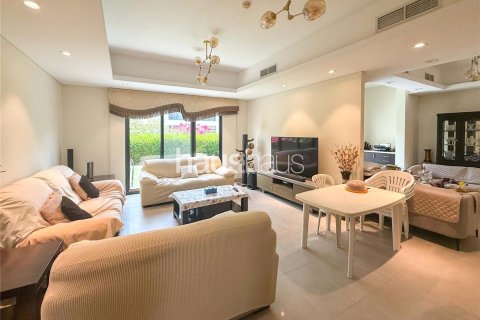 تاون هاوس في Motor City, دبي 4 غرف نوم, 269 م² رقم 44633