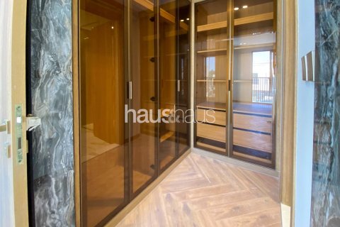 Adosado en Jumeirah Golf Estates, Dubai, 3 dormitorios, 152 m², № 44640 - foto 12