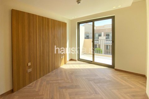 Adosado en Jumeirah Golf Estates, Dubai, 3 dormitorios, 152 m², № 44640 - foto 13