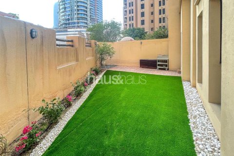 Снять в аренду квартиру в Old Town, Дубай: 1 спальня, 232м², № 44630 - фото 11