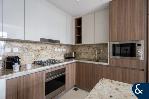 Apartment in IMPERIAL AVENUE in Downtown Dubai (Downtown Burj Dubai), Dubai 2 bedrooms, 128 sq.m. № 75032 - photo 5