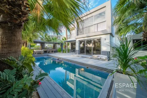 Villa à Dubai Hills Estate, Dubai, 5 chambres, 344 m², № 122468