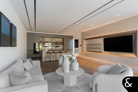 Купить виллу в Арабиан Ранчес, Дубай: 6 спален, 1234м², № 88536 - фото 10