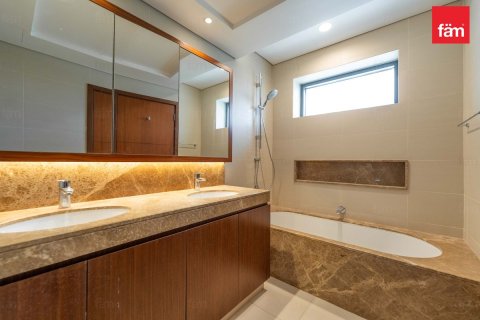 Apartamento en The Hills, Dubai, 3 dormitorios, 165.6 m², № 133181 - foto 7