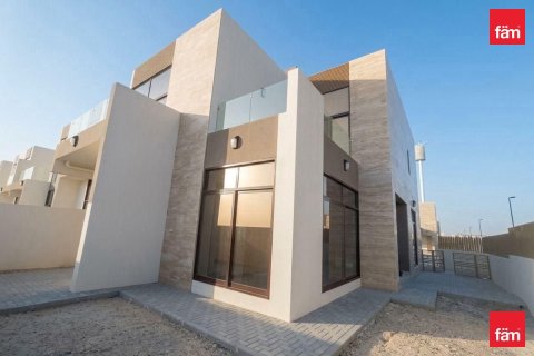 Townhouse in Dubai 4 bedrooms, 288 sq.m. № 133176